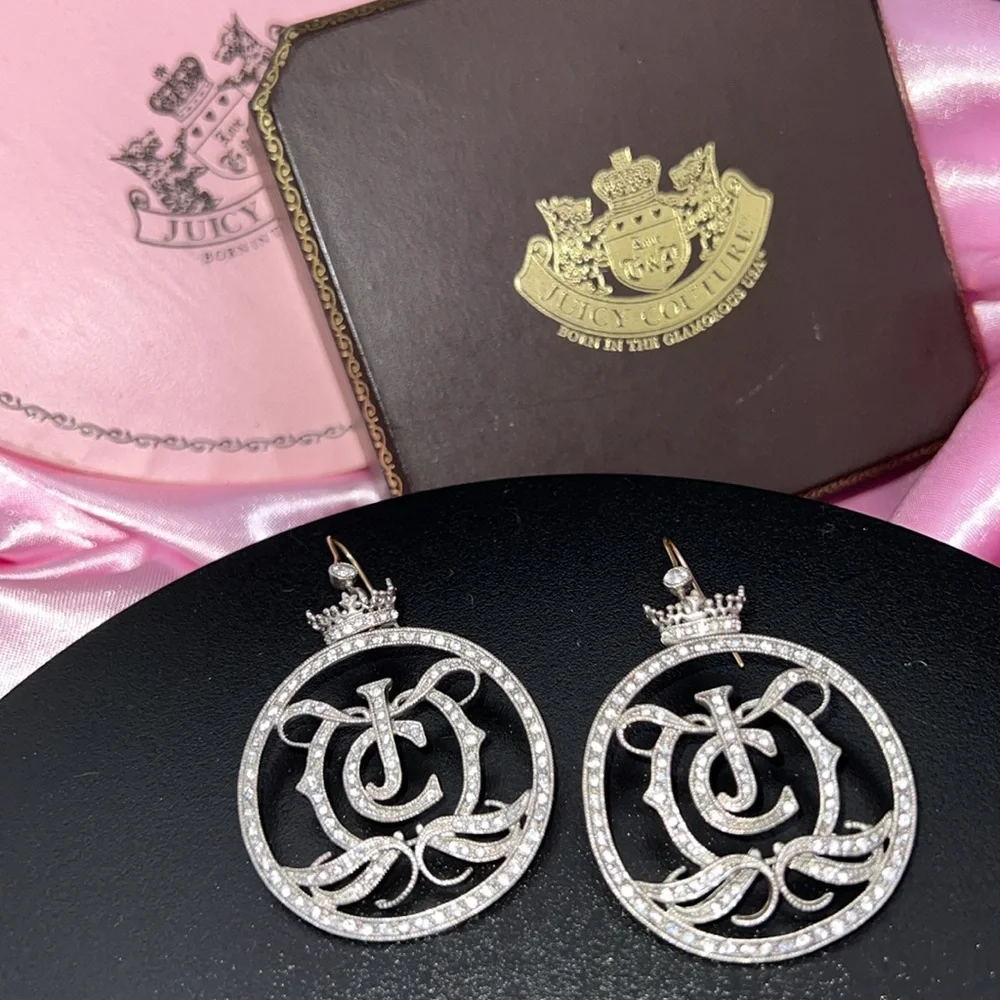 VINTAGE🎀Juicy Couture 🎀Silver Ornate Drop Earrings